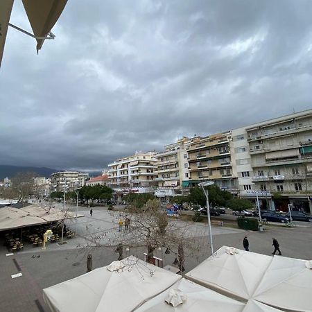 On The Square Studio Apartment Kalamata Exterior photo